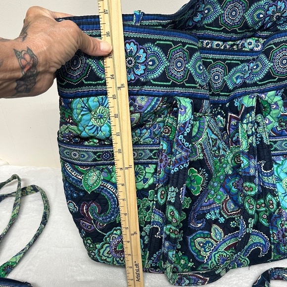 Vera Bradley Blue and Green Paisley 6 piece  Tote Set - Picture 8 of 16
